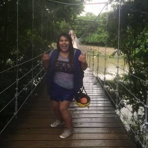 Meet your Posher, Anali